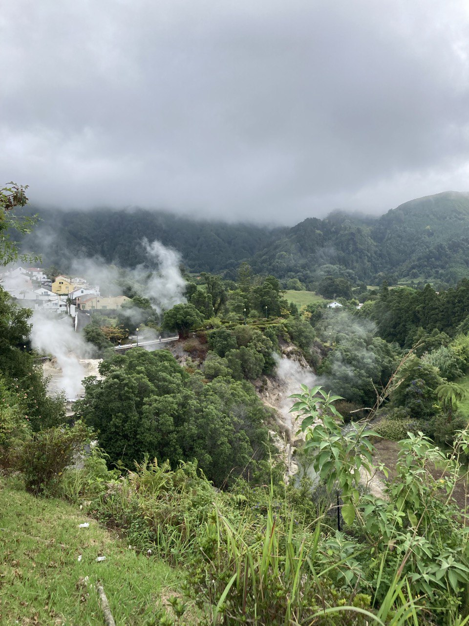 Natural retreat center in Azores - geothermal springs and mystical misty mountains of São Miguel island for wellness